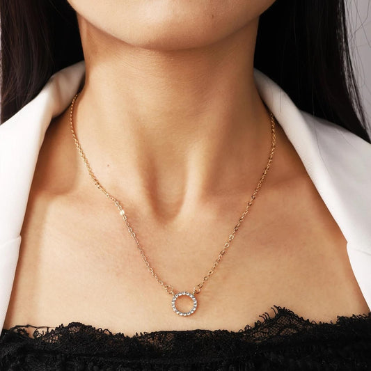 Women’s Stone Pendant with Chain – Elegant Gold-Plated Jewelry