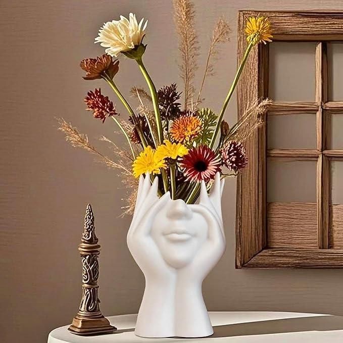 Aesthetic Face Vase – Glossy Ceramic Decorative Flower Pot
