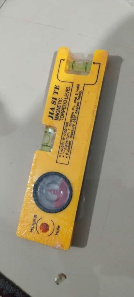 8-Inch Magnetic Torpedo Level Tool with 2 Vials & 360° View – Precision Measuring Level