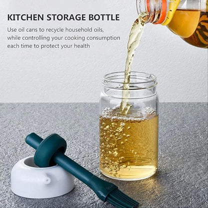 Plastic 2-in-1 Oil Dispenser 250 ml – Bottle with Silicone Brush for Cooking & Baking