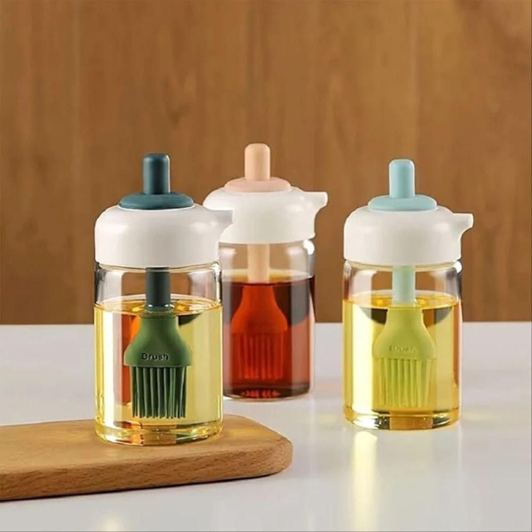 Plastic 2-in-1 Oil Dispenser 250 ml – Bottle with Silicone Brush for Cooking & Baking