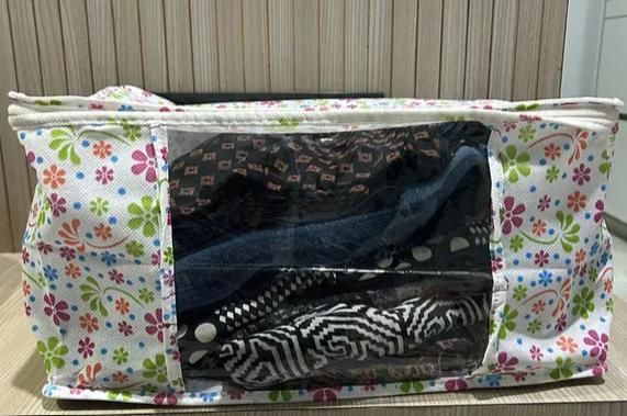 High Quality Flower Printed Saree Cover – Zip Storage Organizer