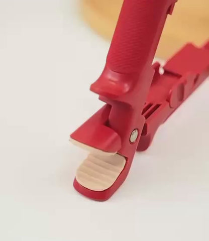2 in 1 Gripper Clip – Non-Slip Anti-Scalding Silicone Kitchen Tool