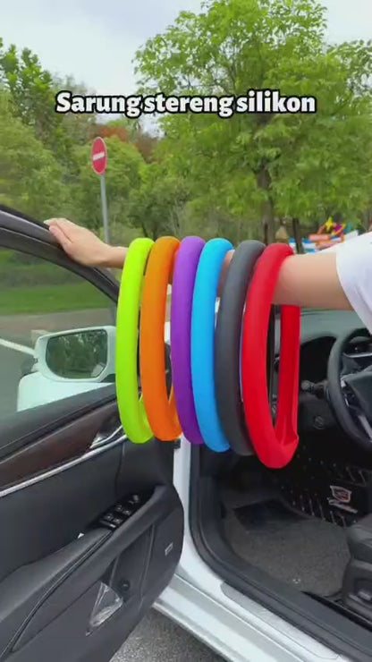 Universal Soft Silicone Steering Wheel Cover – Anti-Slip Comfort Grip for All Cars